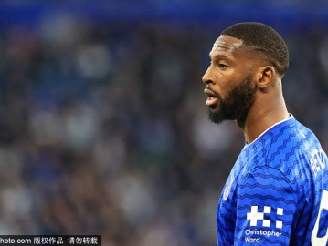 英超第35轮：曼城3-3埃弗顿 格伊致命送礼哈兰德破门多库双响